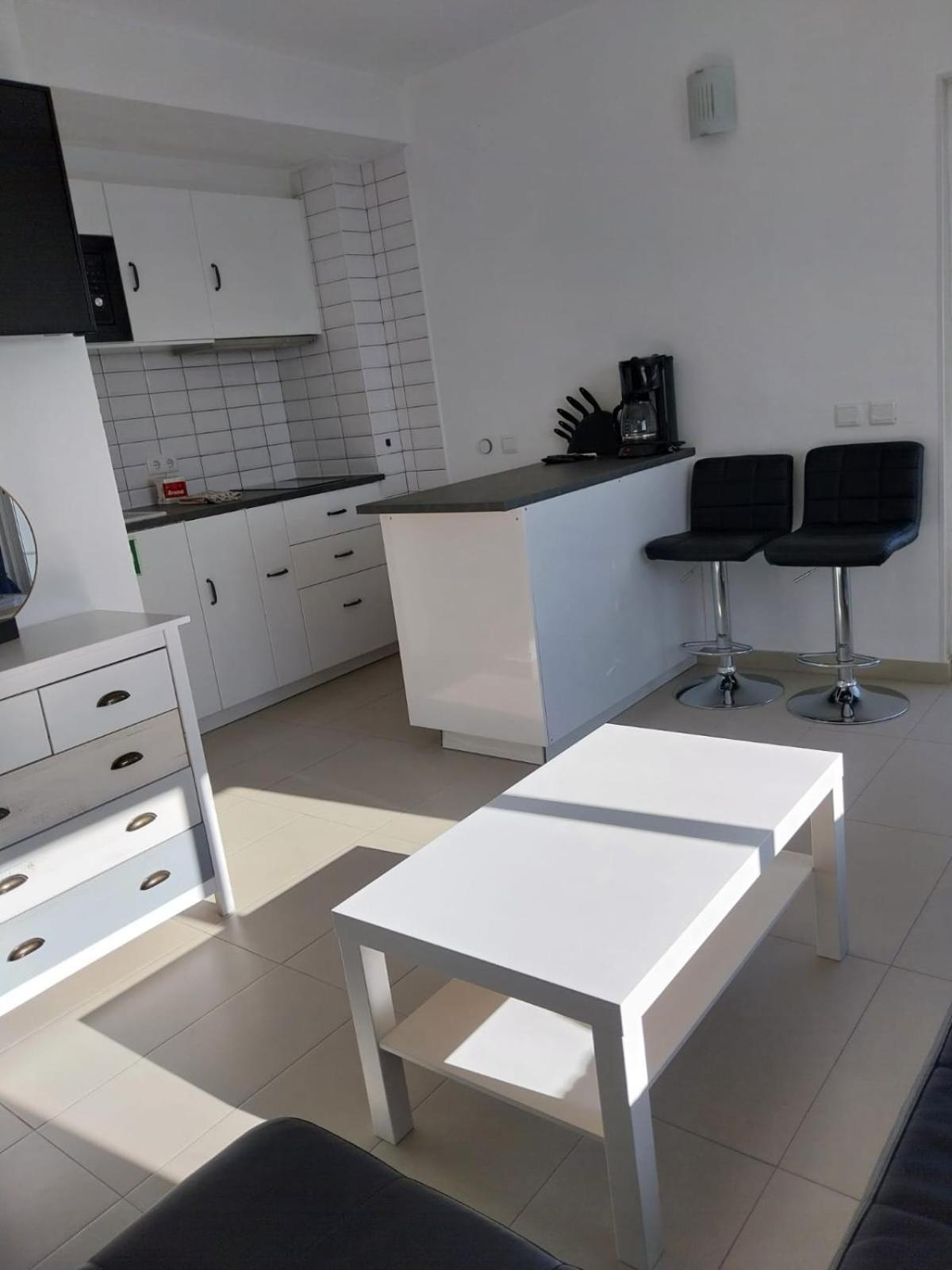 Bay View Apartments อัลบูเฟรา ภายนอก รูปภาพ