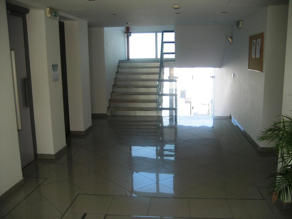 Bay View Apartments อัลบูเฟรา ภายนอก รูปภาพ