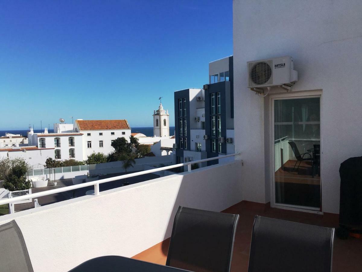 Bay View Apartments อัลบูเฟรา ภายนอก รูปภาพ