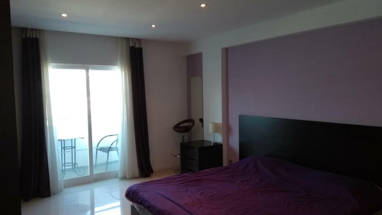 Bay View Apartments อัลบูเฟรา ภายนอก รูปภาพ